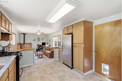 1109 Country Club Rd, Hood River, OR 97031 - Photo 11