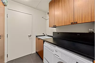 710 NW 13th Ave #PH-2, Portland, OR 97209 - Photo 37