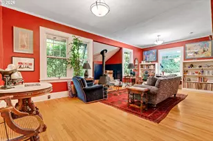 811 SW 58th Ave, Portland, OR 97221 - Photo 9