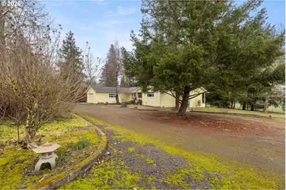 674 Youngs Ln, Roseburg, OR 97471 - Photo 41