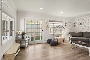 1039 N 4th Ave, Stayton, OR 97383 - Photo 5