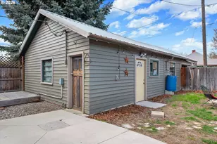 2504 Valley Ave, Baker City, OR 97814 - Photo 11