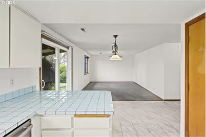 2120 S Dogwood St, Cornelius, OR 97113 - Photo 13