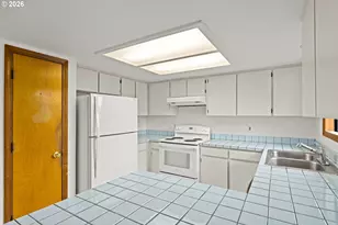 2120 S Dogwood St, Cornelius, OR 97113 - Photo 11