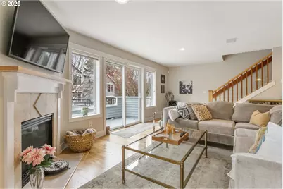 4520 Lower Dr, Lake Oswego, OR 97035 - Photo 9