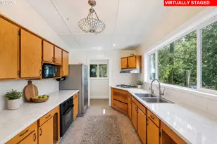 54378 Rosa Rd, Bandon, OR 97411 - Photo 9