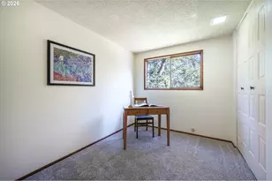 2867 Timberline Dr, Eugene, OR 97405 - Photo 29