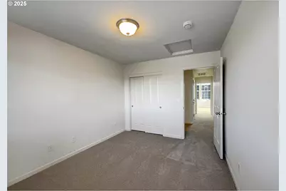 3133 SE Brookwood Ave, Hillsboro, OR 97123 - Photo 15