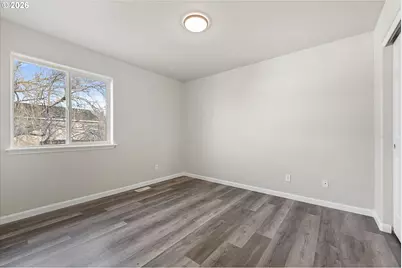 639 E Browning Ave, Hermiston, OR 97838 - Photo 9