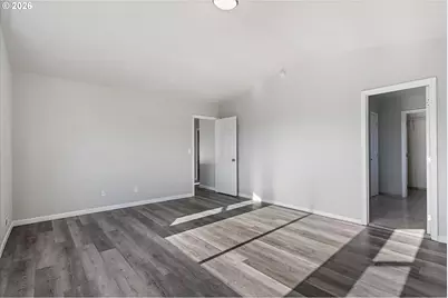 639 E Browning Ave, Hermiston, OR 97838 - Photo 5