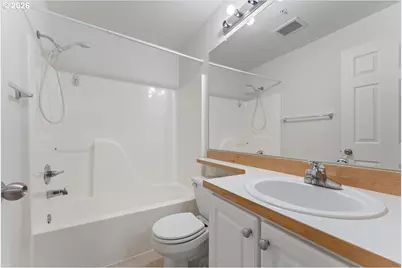 13700 SW Scholls Ferry Rd #103, Beaverton, OR 97007 - Photo 23