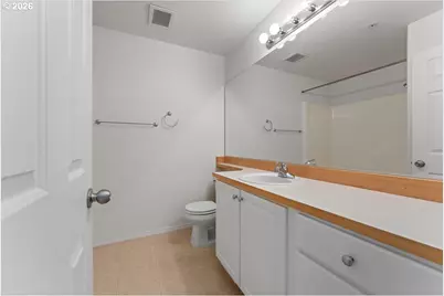 13700 SW Scholls Ferry Rd #103, Beaverton, OR 97007 - Photo 35