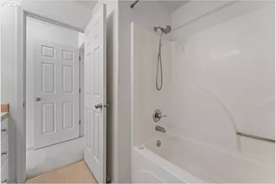 13700 SW Scholls Ferry Rd #103, Beaverton, OR 97007 - Photo 31