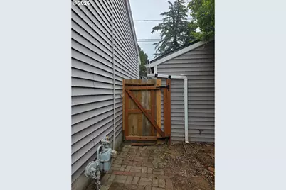 5711 SE 123rd Ave, Portland, OR 97236 - Photo 13