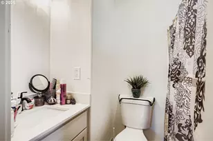 1215 del Sol Ct, Woodburn, OR 97071 - Photo 15