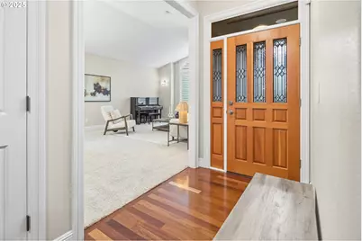 1627 NW 35th Cir, Camas, WA 98607 - Photo 3