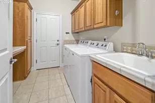 1627 NW 35th Cir, Camas, WA 98607 - Photo 29