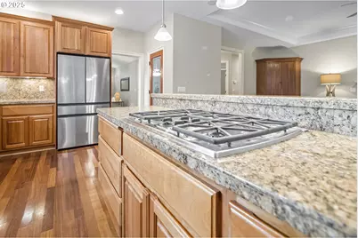 1627 NW 35th Cir, Camas, WA 98607 - Photo 7