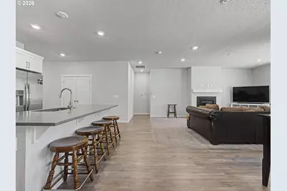 37501 Steelhead St, Sandy, OR 97055 - Photo 3