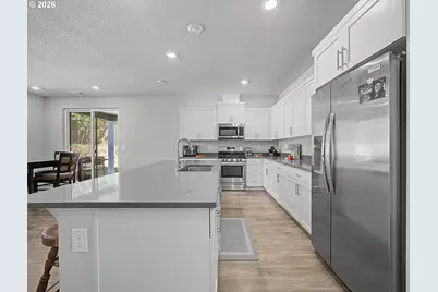 37501 Steelhead St, Sandy, OR 97055 - Photo 5