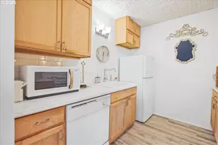 320 NE Skipanon Dr, Warrenton, OR 97146 - Photo 7