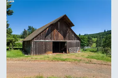 1488 Red Hill Rd, Oakland, OR 97462 - Photo 39