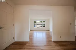 304 Boone Rd SE, Salem, OR 97306 - Photo 9