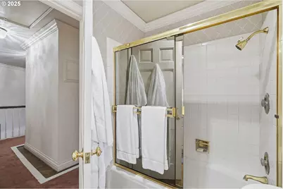 3484 SW Brentwood Dr, Portland, OR 97201 - Photo 27