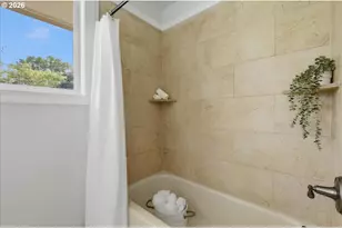 6901 NW Canyon Crest Loop, Vancouver, WA 98665 - Photo 21
