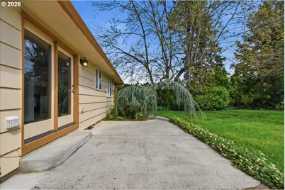 6901 NW Canyon Crest Loop, Vancouver, WA 98665 - Photo 25