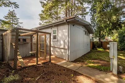 505 Shorepines Pl, Coos Bay, OR 97420 - Photo 35