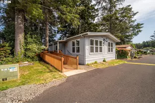 505 Shorepines Pl, Coos Bay, OR 97420 - Photo 1
