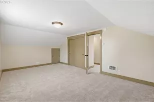 1190 Sanborn Ave, Eugene, OR 97404 - Photo 31