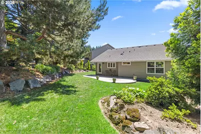 13090 Princeton Ct, Lake Oswego, OR 97035 - Photo 29