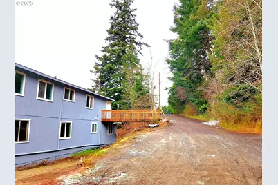 63606 Andrews Rd, Coos Bay, OR 97420 - Photo 11