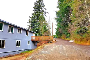 63606 Andrews Rd, Coos Bay, OR 97420 - Photo 11