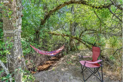1041 Cannon Dr, Hood River, OR 97031 - Photo 41