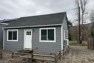 612 NE Santiam Blvd, Mill City, OR 97360 - Photo 3