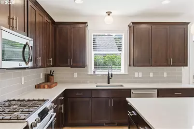 6825 N Haight Ave, Portland, OR 97217 - Photo 23