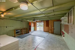 341 NE Cambridge Cir, Corvallis, OR 97330 - Photo 23