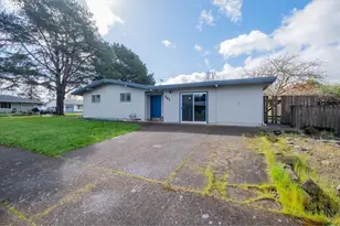 341 NE Cambridge Cir, Corvallis, OR 97330 - Photo 35