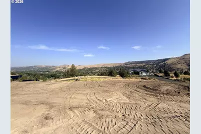 160 SE Lupine Ln, John Day, OR 97845 - Photo 1