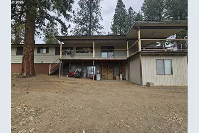 202 E Despain St, Ukiah, OR 97880 - Photo 7