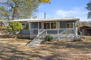 5300 Riddle By Pass Rd, Riddle, OR 97469 - Photo 1