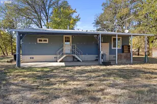 5300 Riddle By Pass Rd, Riddle, OR 97469 - Photo 19