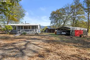 5300 Riddle By Pass Rd, Riddle, OR 97469 - Photo 21