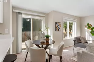 17239 Rebecca Ln, Lake Oswego, OR 97035 - Photo 13