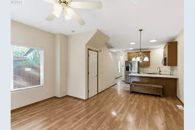 9606 N Clarendon Ave, Portland, OR 97203 - Photo 9