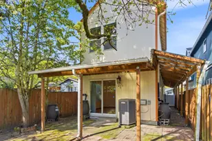 9606 N Clarendon Ave, Portland, OR 97203 - Photo 37