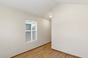 9606 N Clarendon Ave, Portland, OR 97203 - Photo 27